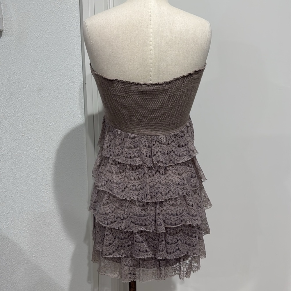 Forever 21 Elegant Taupe Strapless Lace Tiered Mini Dress - L - Picture 5 of 12
